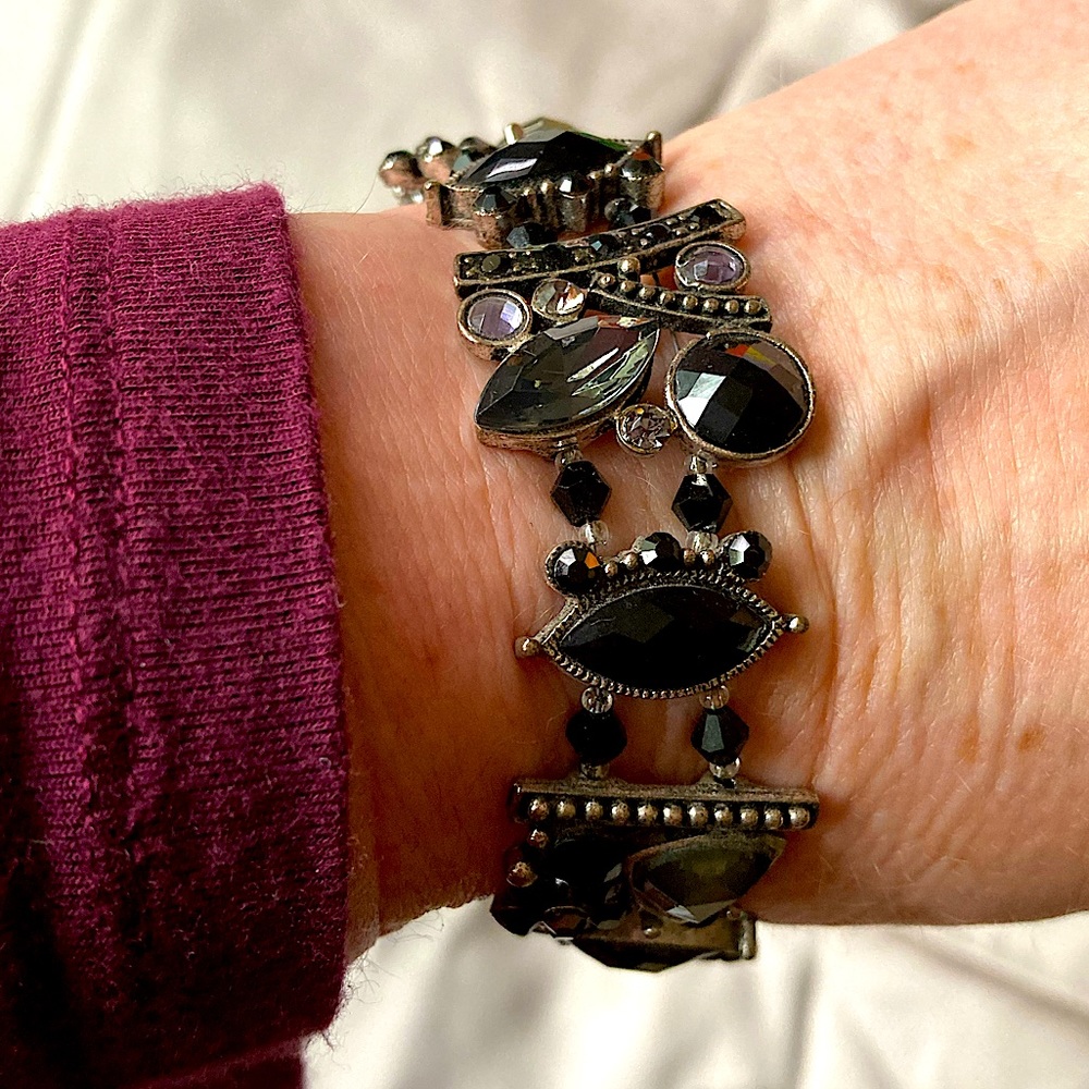 Pretty black tone stone artisan bracelet